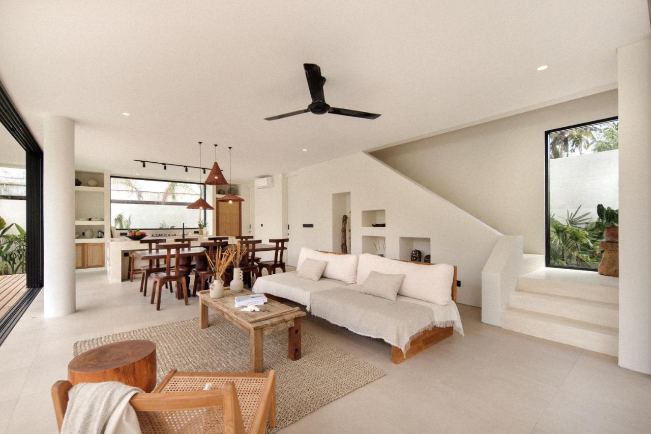 Tias Villas Kuta  Extérieur photo